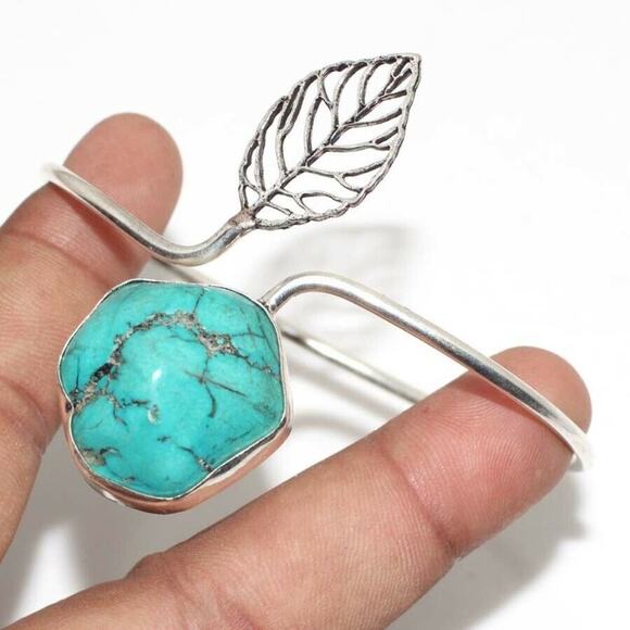 Mod Leaf Turquoise Howlite Rock 925 Wire Bracelet - Picture 1 of 11